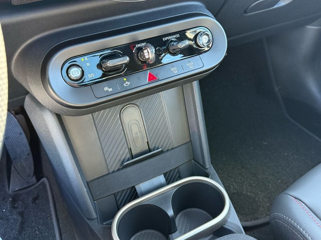 2026 MINI 4 DOOR ICONIC