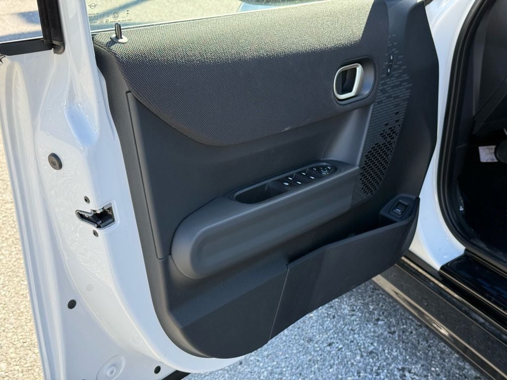 2026 MINI 4 DOOR ICONIC