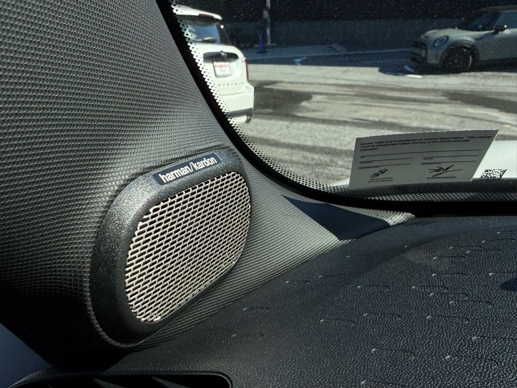 2026 MINI 4 DOOR ICONIC