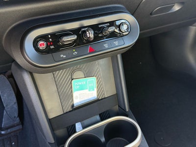 2026 MINI 4 DOOR ICONIC