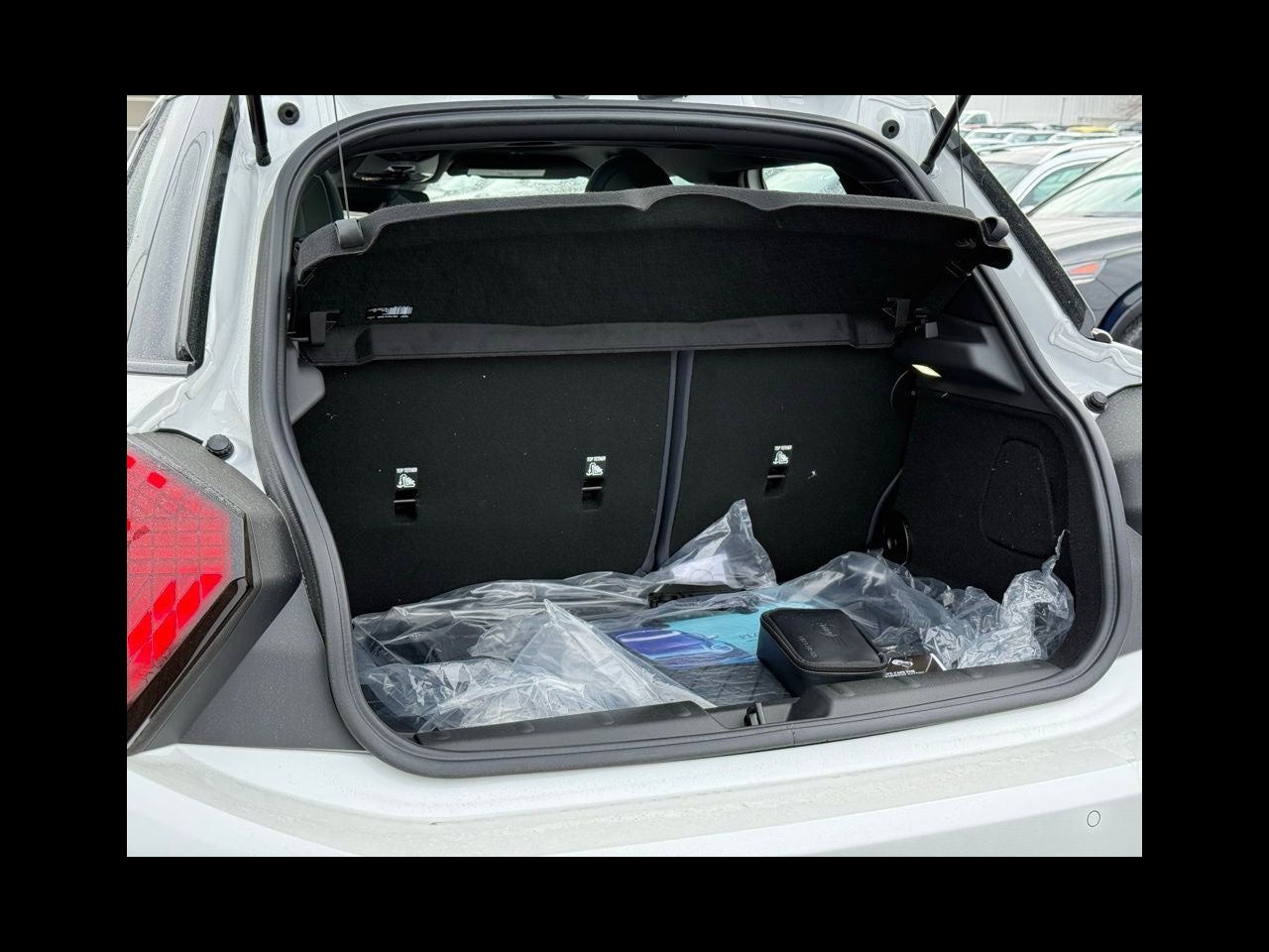 2026 MINI 4 DOOR ICONIC