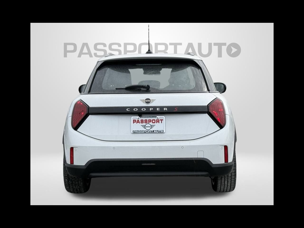 2026 MINI 4 DOOR ICONIC