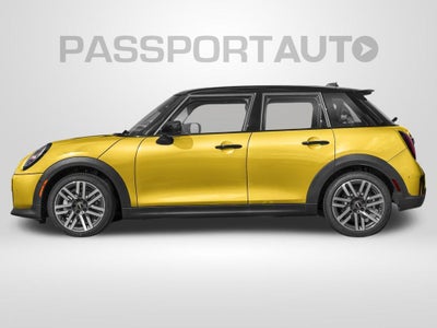 2026 MINI 4 Door Cooper S Iconic