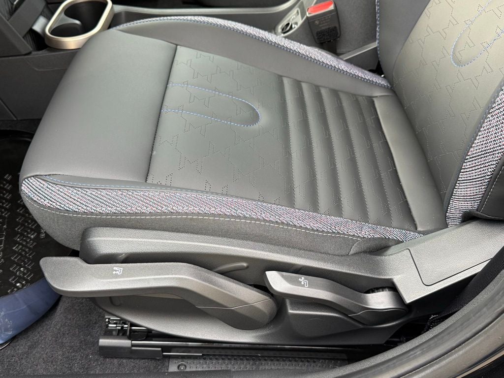 2026 MINI 4 DOOR SIGNATURE PLUS