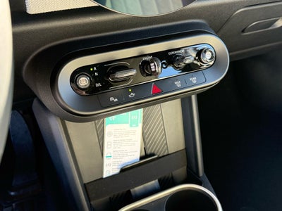 2026 MINI 4 DOOR ICONIC