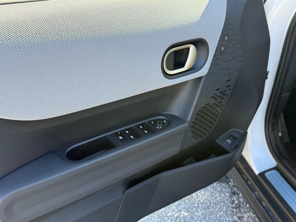 2026 MINI 4 DOOR ICONIC