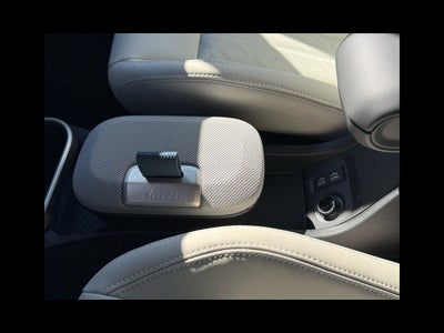 2026 MINI 4 DOOR ICONIC