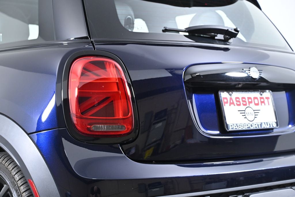 2024 MINI 2 Door John Cooper Works Iconic