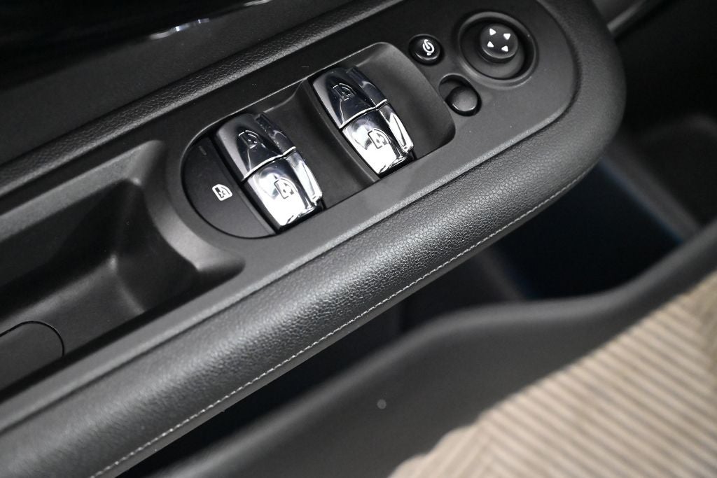 2024 MINI John Cooper Works Clubman Iconic
