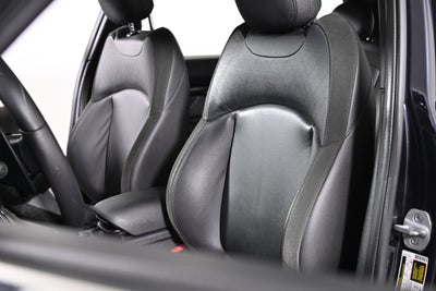 2024 MINI John Cooper Works Clubman Iconic