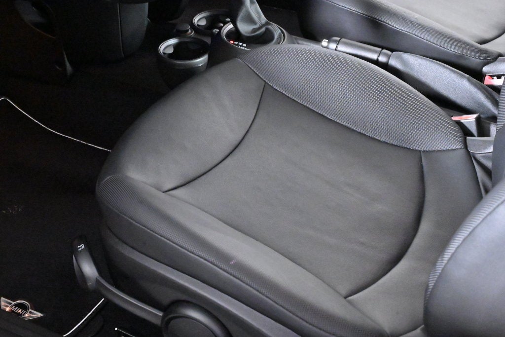2012 MINI Cooper Base