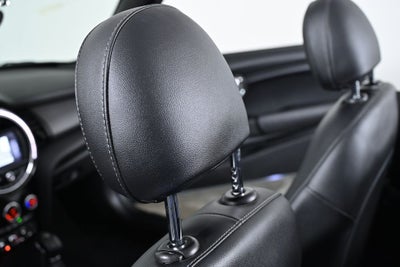 2017 MINI Cooper Cooper