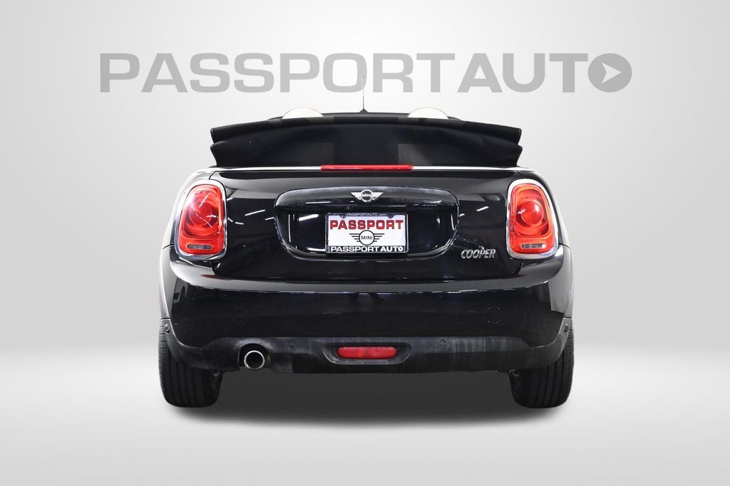 2018 MINI Cooper Cooper