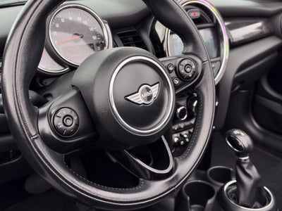 2018 MINI Cooper S Base