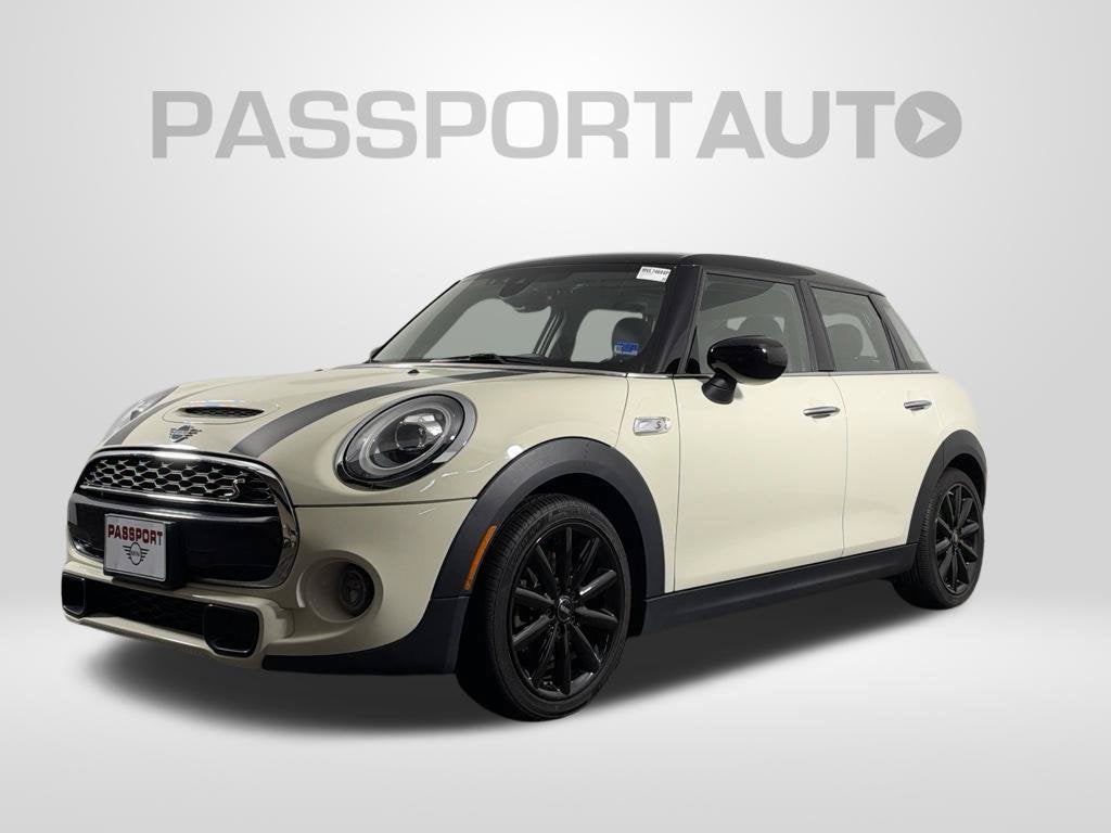 2020 MINI HARDTOP 4 DOOR Base