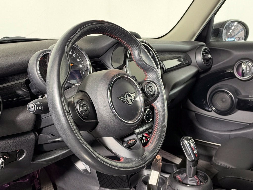 2020 MINI HARDTOP 4 DOOR Base