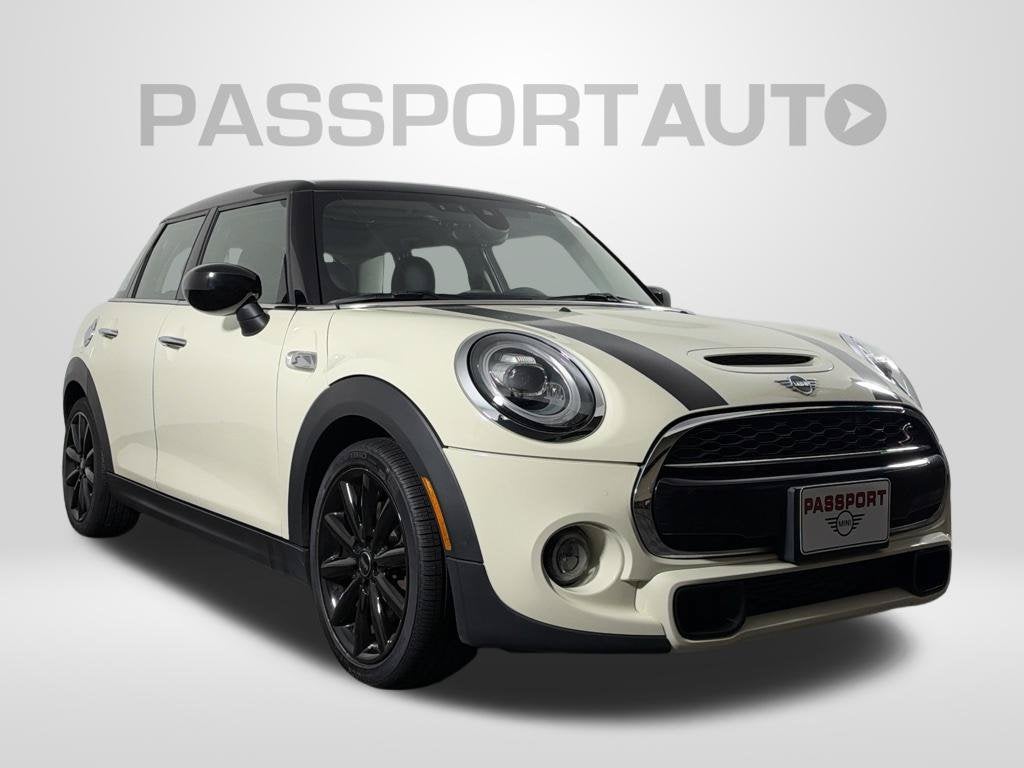 2020 MINI HARDTOP 4 DOOR Base