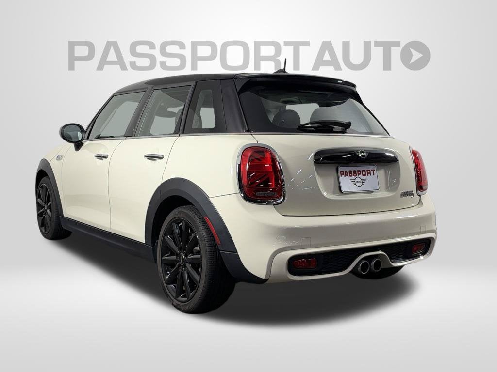 2020 MINI HARDTOP 4 DOOR Base