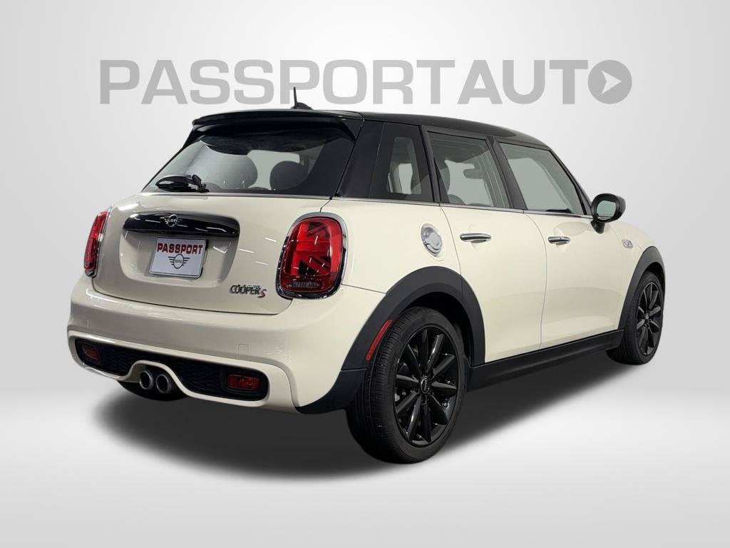 2020 MINI HARDTOP 4 DOOR Base