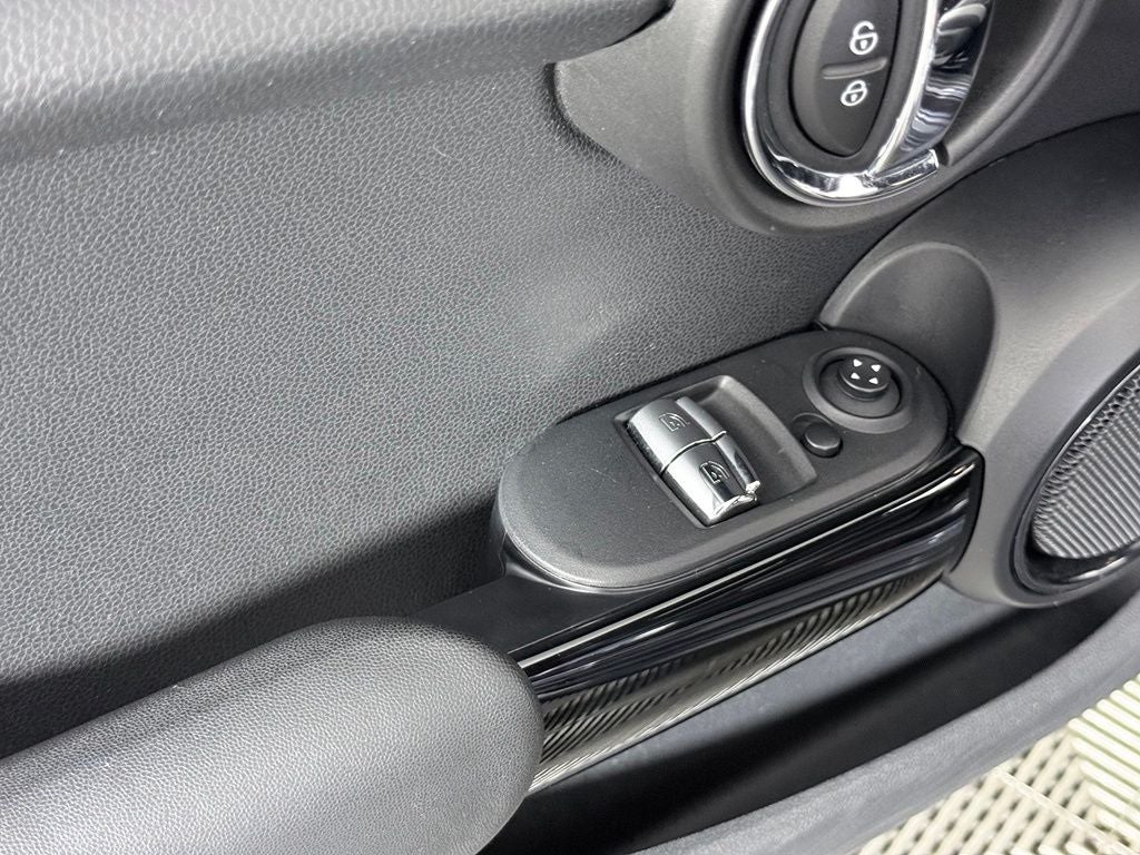 2021 MINI John Cooper Works GP Base