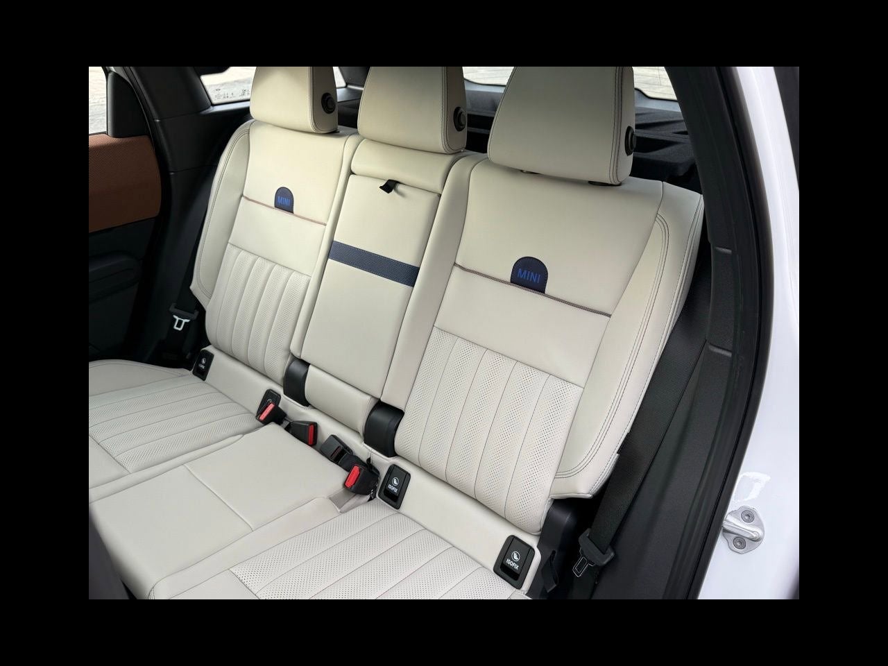 2026 MINI COUNTRYMAN SIGNATURE PLUS