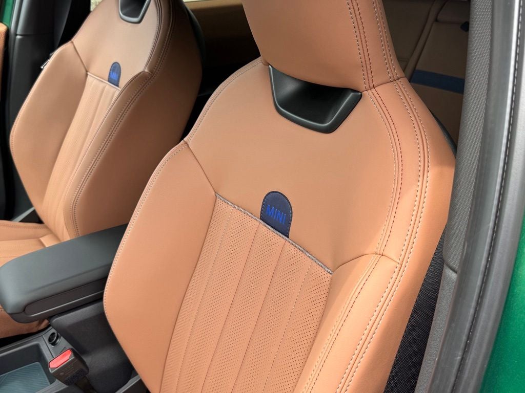 2027 MINI Cooper S Countryman ALL4 Iconic