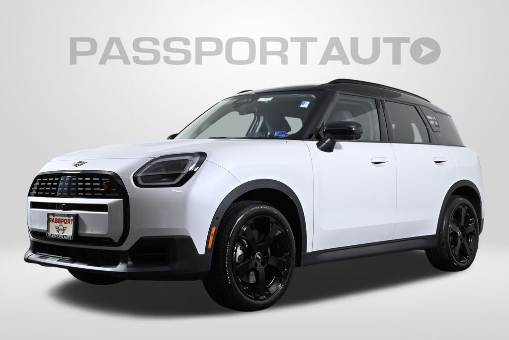 2025 MINI Countryman S ALL4's photo
