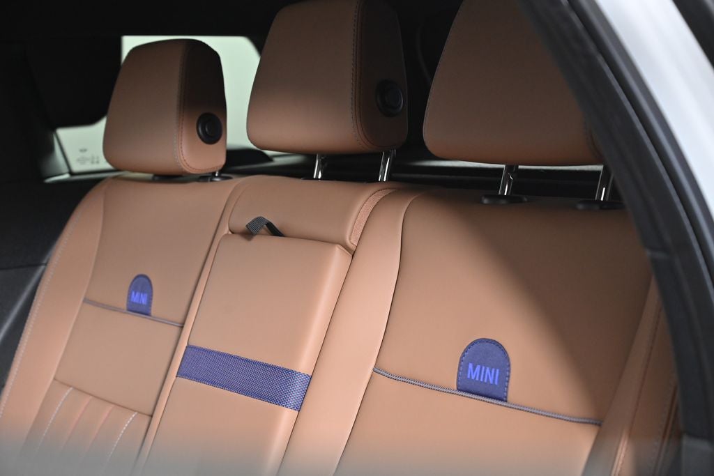 2025 MINI Cooper Countryman SE