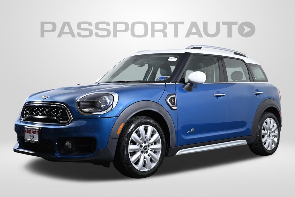 2019 MINI Countryman Cooper S ALL4 Signature's photo