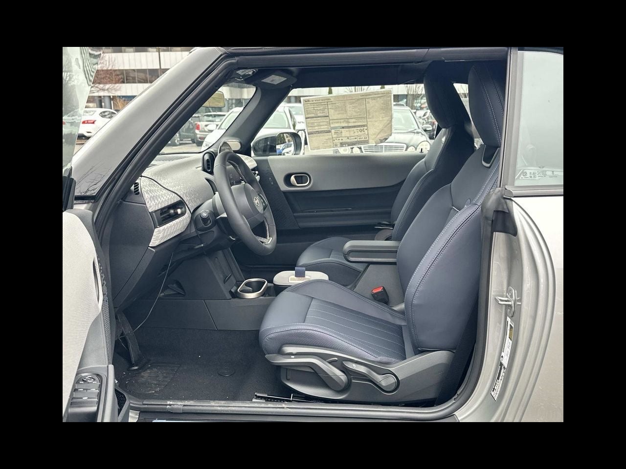 2026 MINI CONVERTIBLE SIGNATURE PLUS