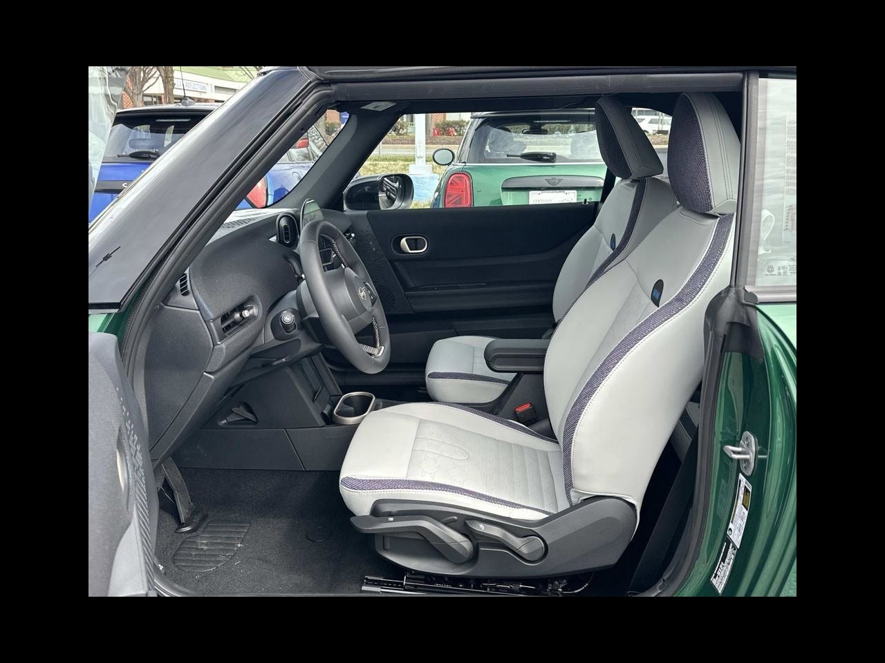 2026 MINI CONVERTIBLE SIGNATURE PLUS