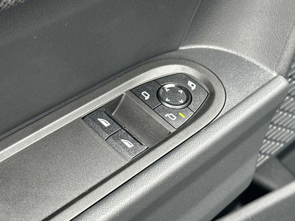 2026 MINI 2 Door Cooper S Iconic