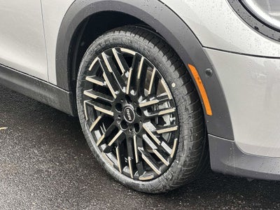 2026 MINI 2 Door Cooper S Iconic