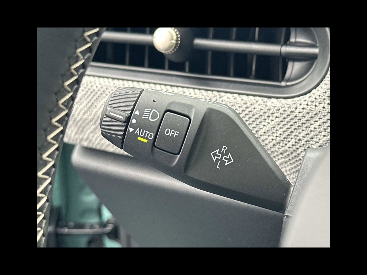 2026 MINI 2 DOOR SIGNATURE PLUS