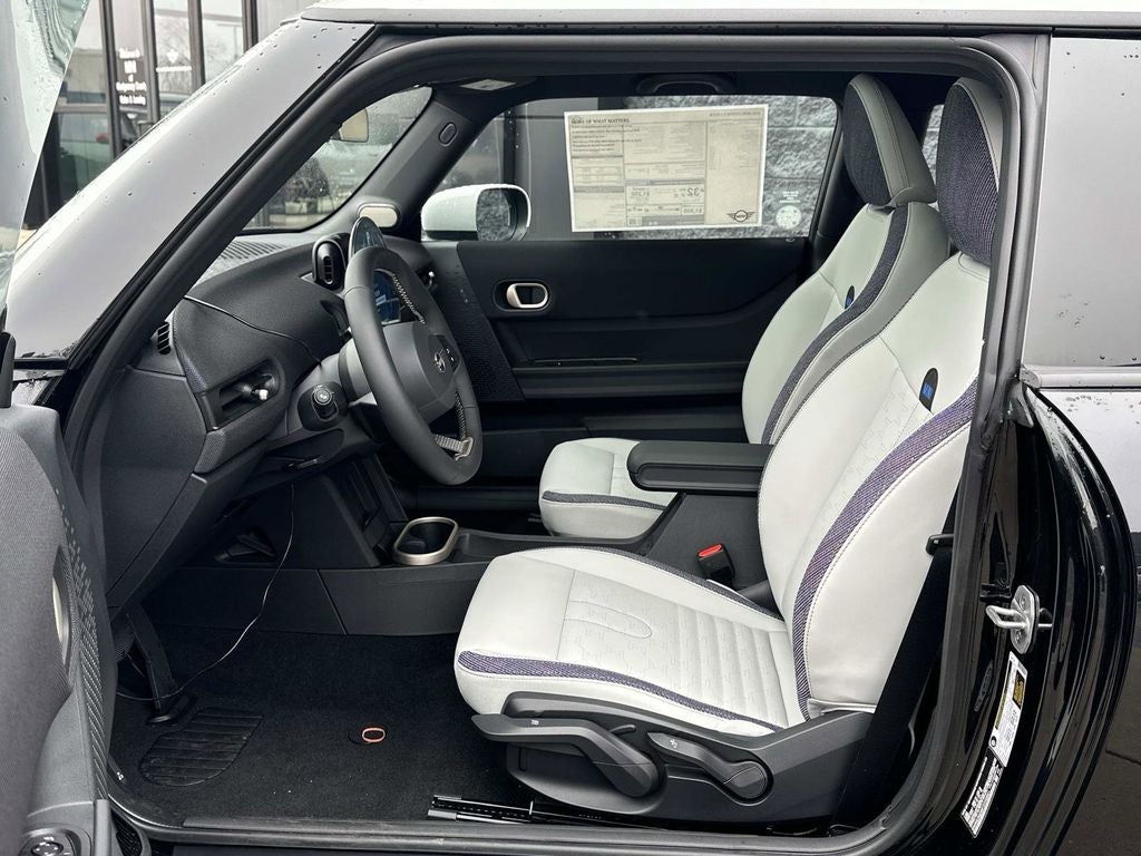 2026 MINI 2 DOOR SIGNATURE PLUS