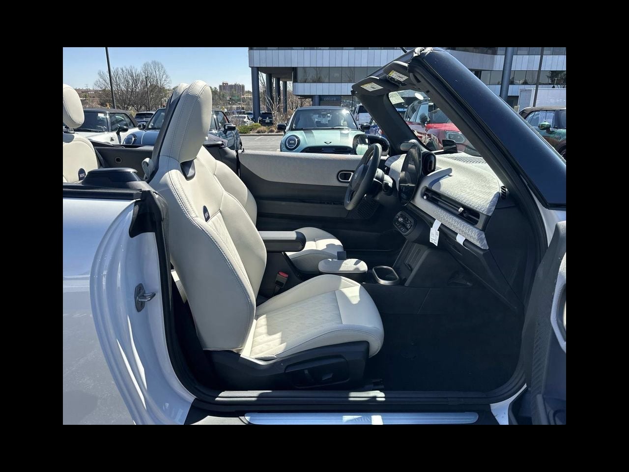 2026 MINI CONVERTIBLE ICONIC