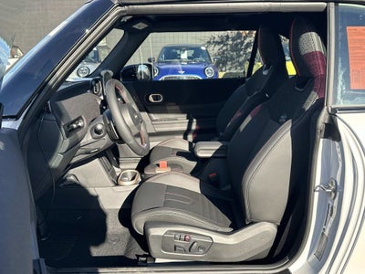 2026 MINI Convertible Cooper S Iconic