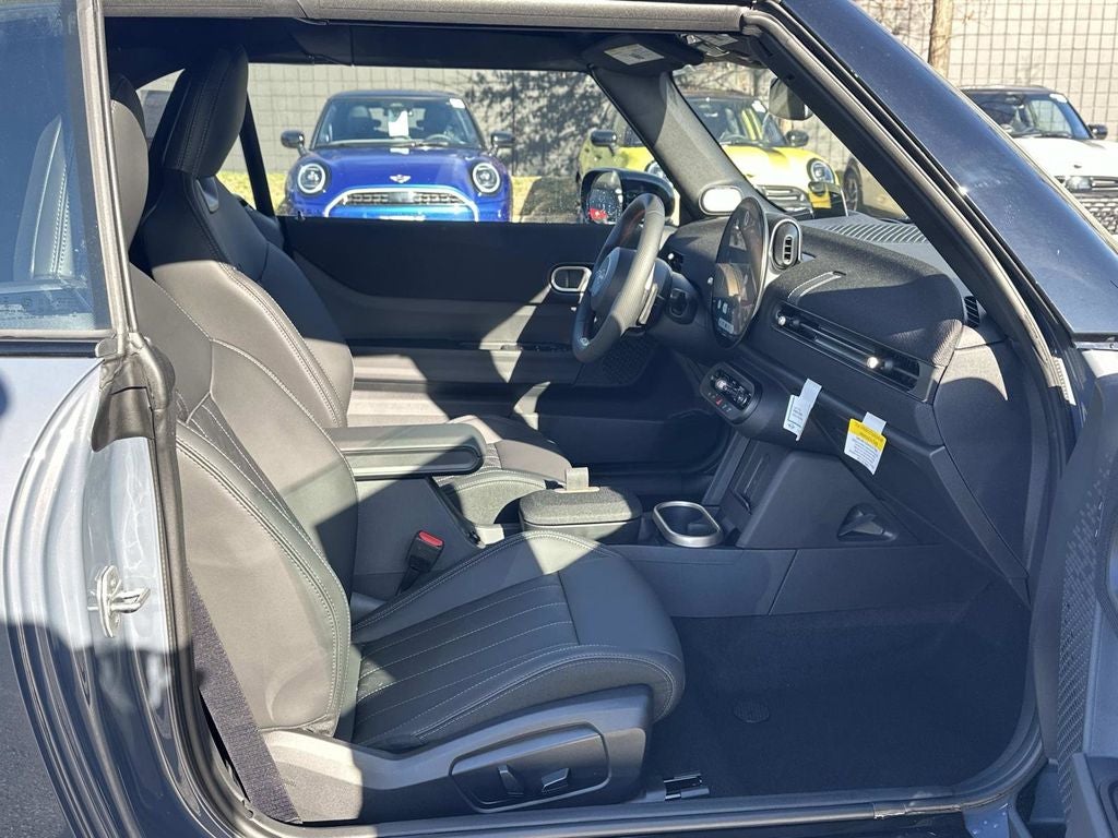 2026 MINI CONVERTIBLE ICONIC