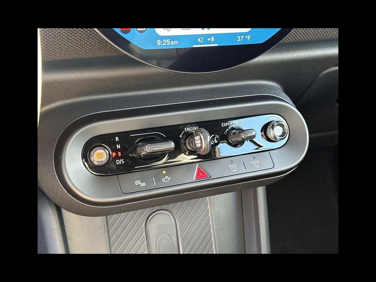 2026 MINI CONVERTIBLE ICONIC