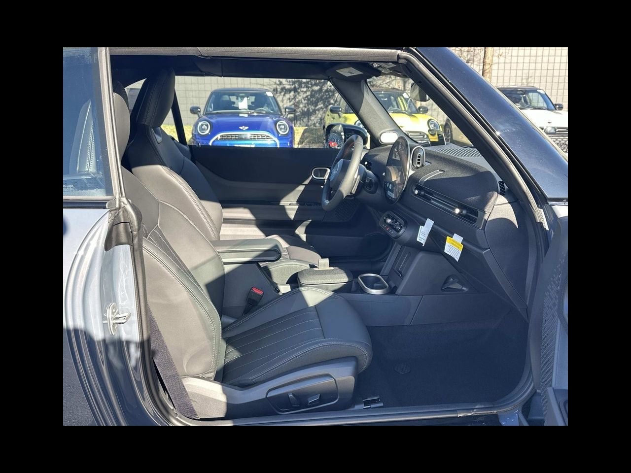 2026 MINI CONVERTIBLE ICONIC