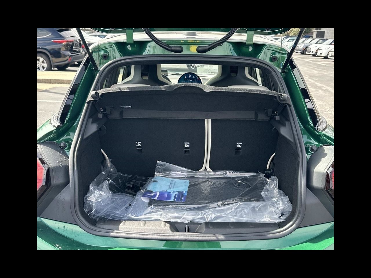 2026 MINI 4 DOOR SIGNATURE PLUS