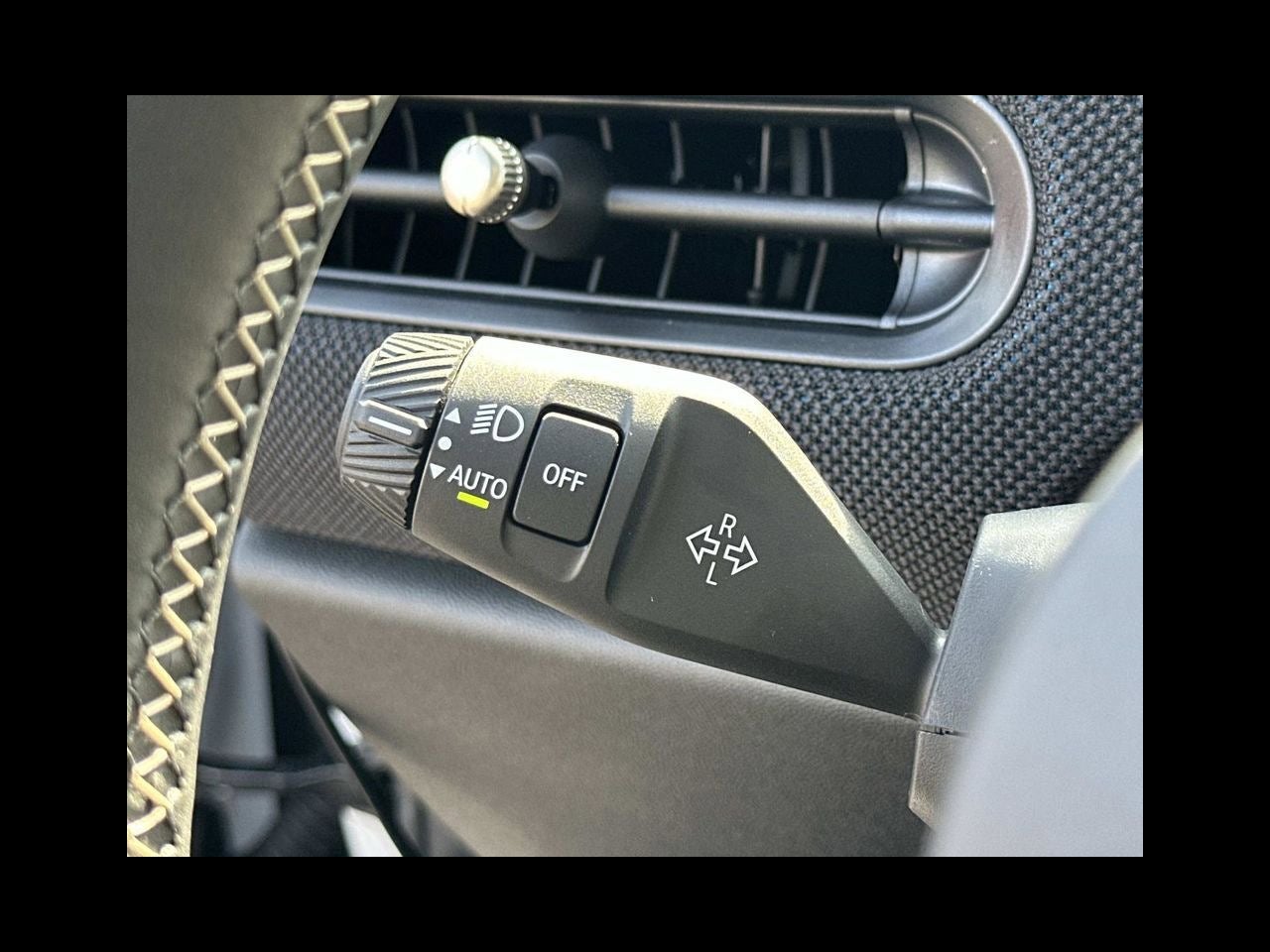 2026 MINI 4 DOOR SIGNATURE PLUS