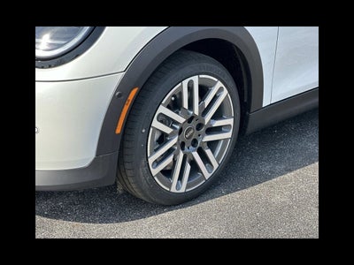 2026 MINI 4 DOOR SIGNATURE PLUS