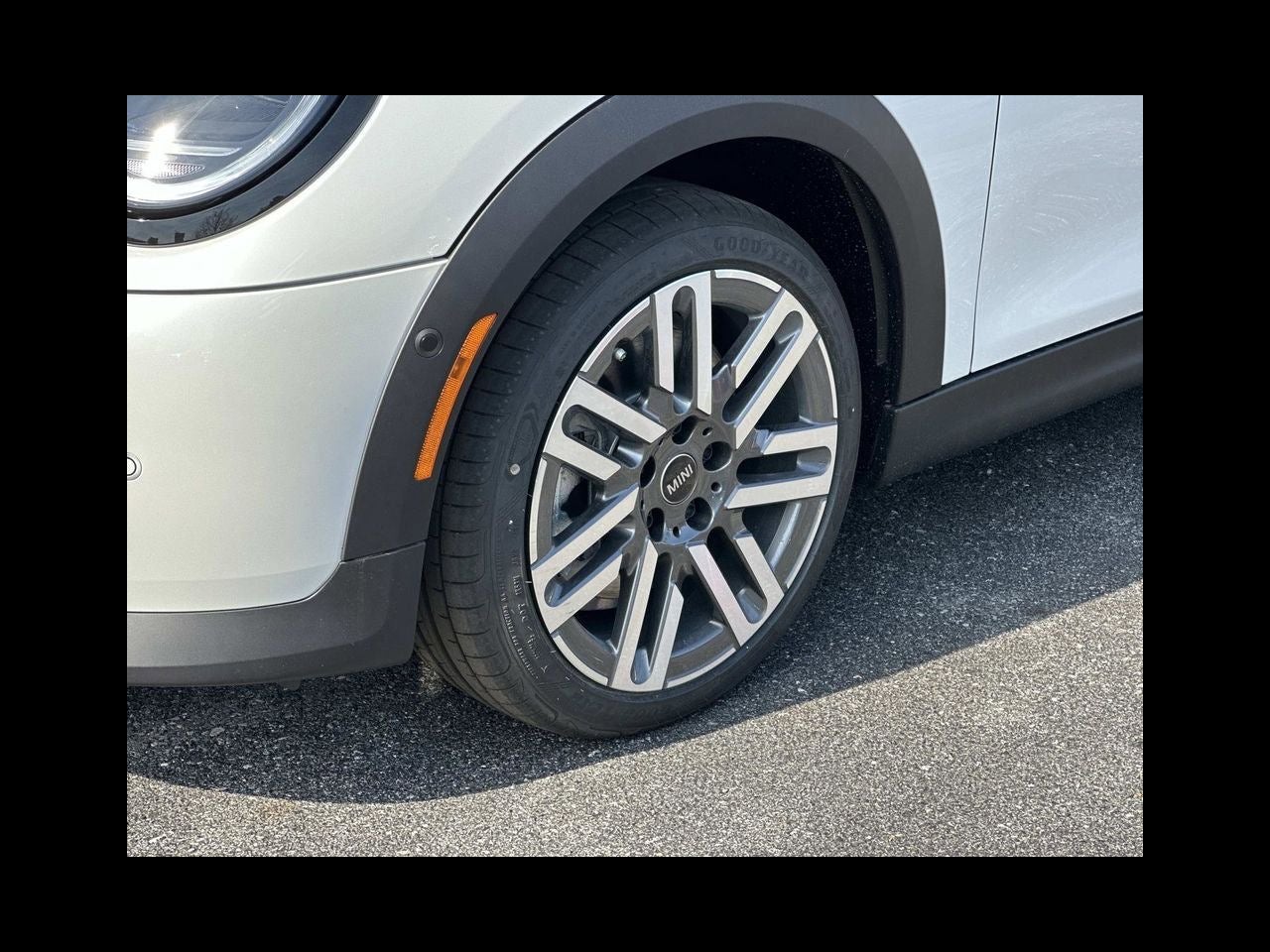 2026 MINI 4 DOOR SIGNATURE PLUS