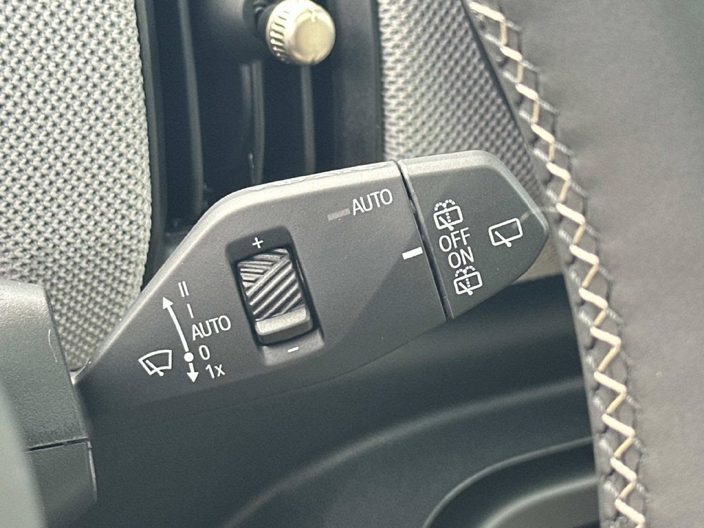 2027 MINI Cooper C Hardtop 2 Door Signature Plus