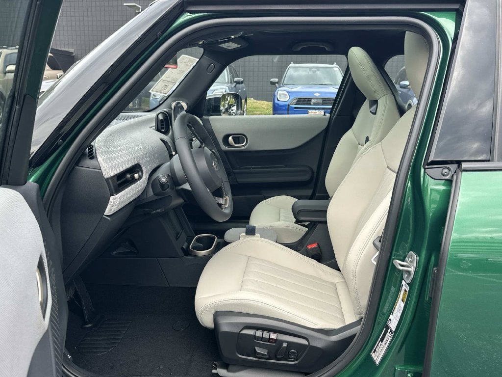 2027 MINI Cooper C Hardtop 2 Door Signature Plus