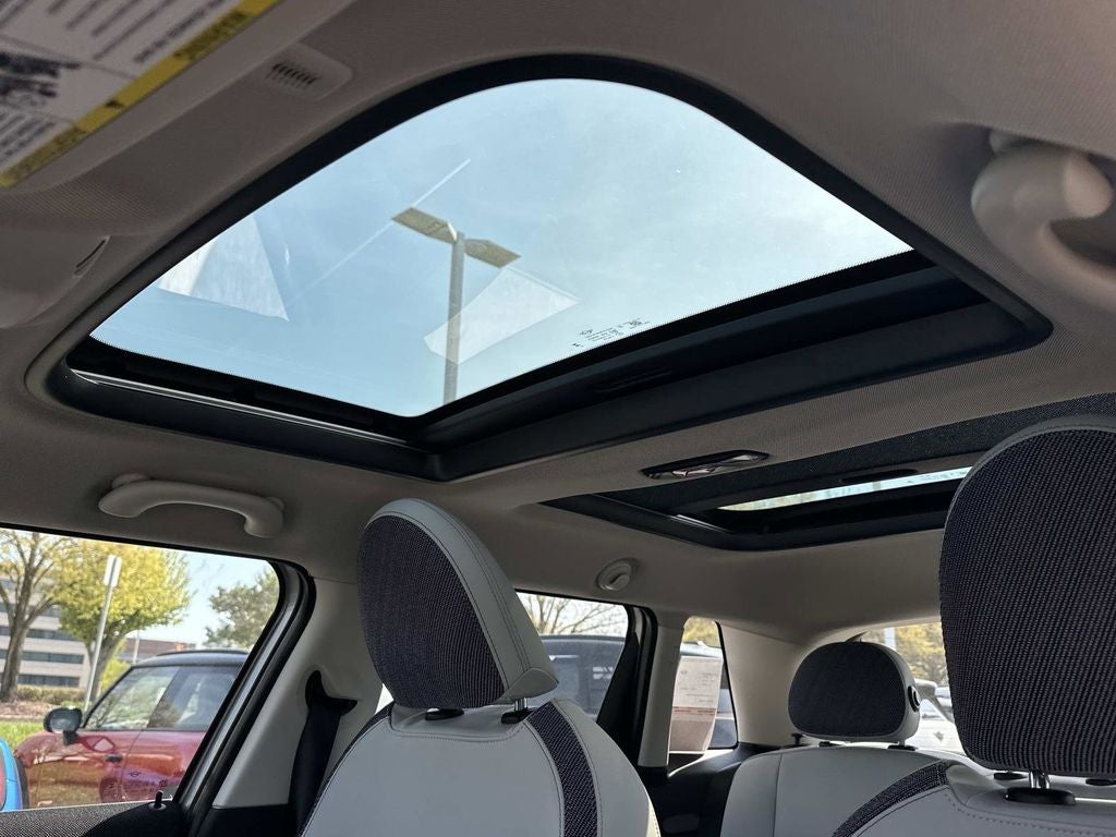 2026 MINI Cooper Hardtop 4 Door Signature Plus