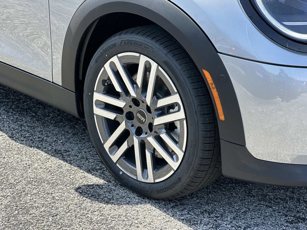 2026 MINI Cooper Hardtop 4 Door Signature Plus