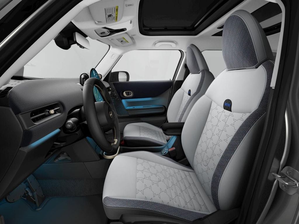 2026 MINI Cooper Signature Plus Hardtop 4 Door