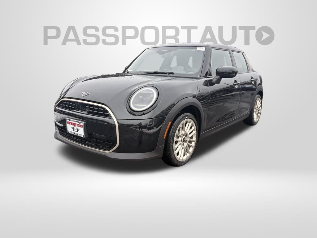 2026 MINI Cooper Signature Plus Hardtop 4 Door